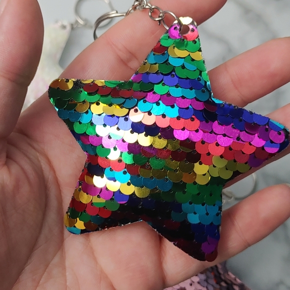 Star Sequin Keychain Set - Picture 3 of 3